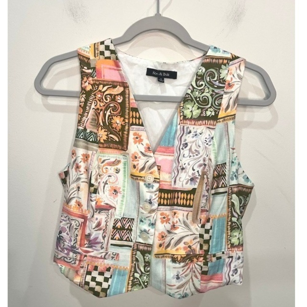 Strut & Bolt Womens Patchwork Floral Paisley Button Front Cropped Vest Small